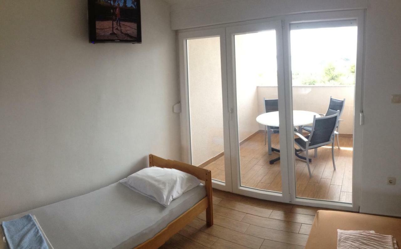 Apartments Dubravka Pirovac Dış mekan fotoğraf