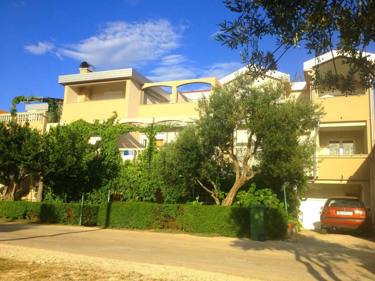 Apartments Dubravka Pirovac Dış mekan fotoğraf